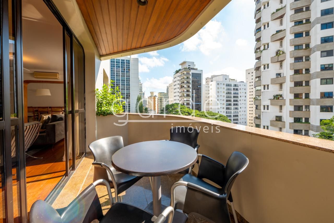 Apartamento com 3 suítes à venda em Vila Nova Conceição, São Paulo, por R$ 12.500.000 Imagem 4