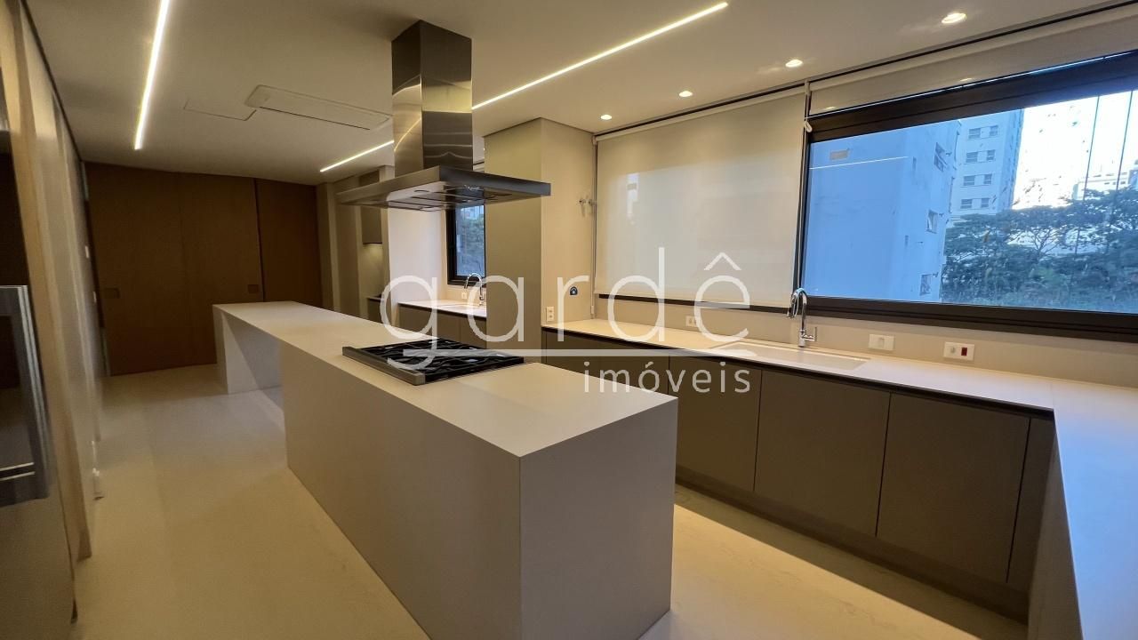 Apartamento com 4 suítes à venda em Moema, São Paulo, por R$ 16.937.000 Imagem 8