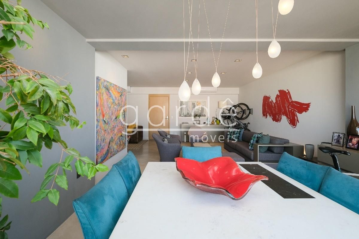 Apartamento com 3 suítes à venda em Moema, São Paulo, por R$ 3.900.000 Imagem 4