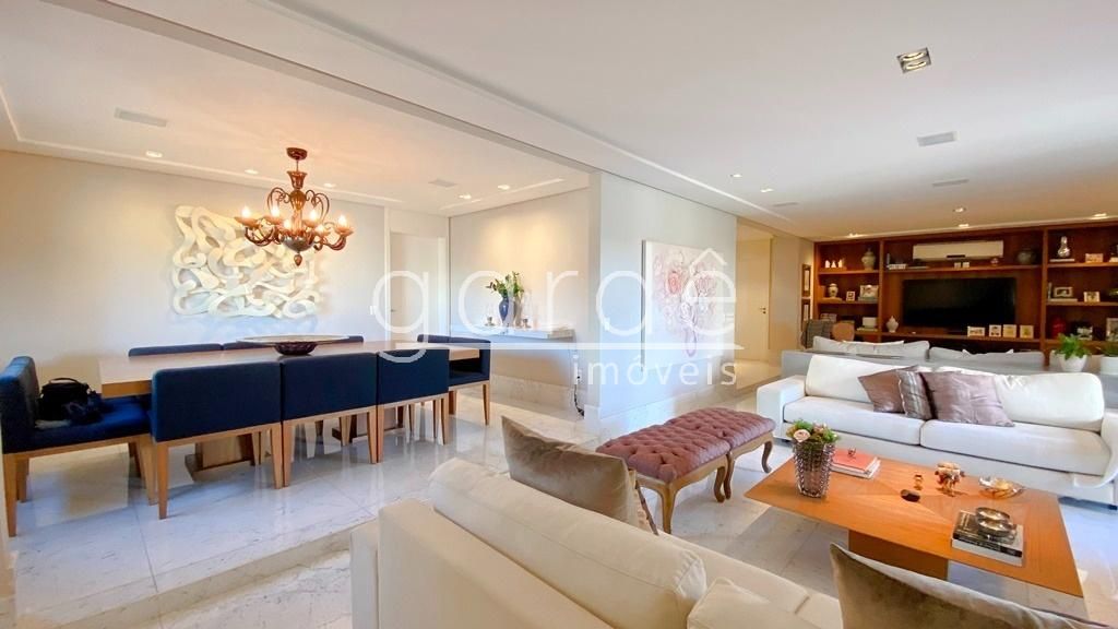Apartamento com 3 suítes à venda em Moema, São Paulo, por R$ 3.900.000 Imagem 4