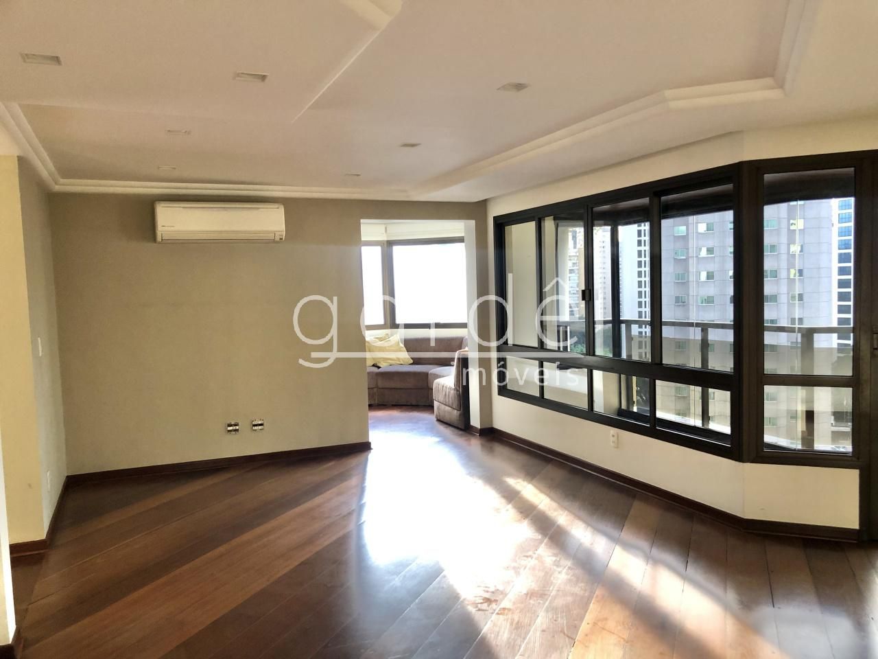 Apartamento com 3 suítes à venda em Moema, São Paulo, por R$ 2.975.000 Imagem 5