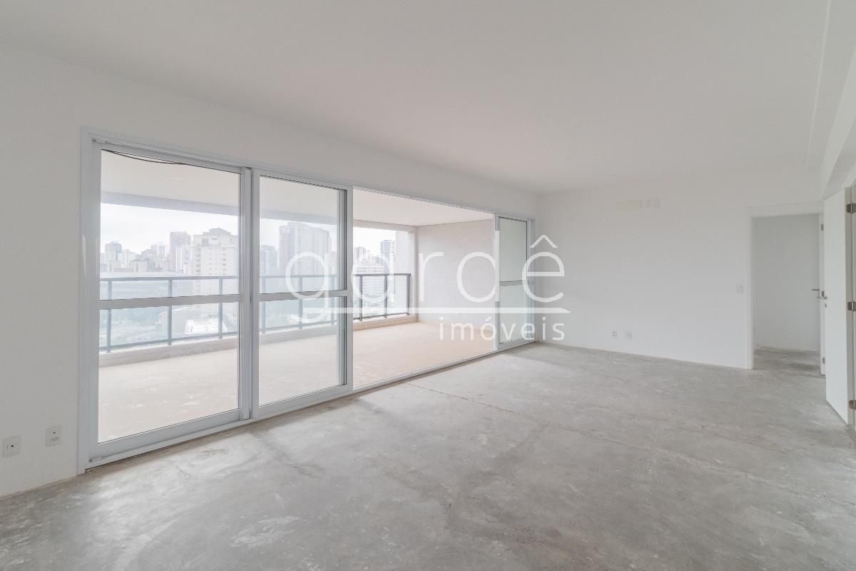 Apartamento com 3 suítes à venda em Moema, São Paulo, por R$ 4.500.000 Imagem 6
