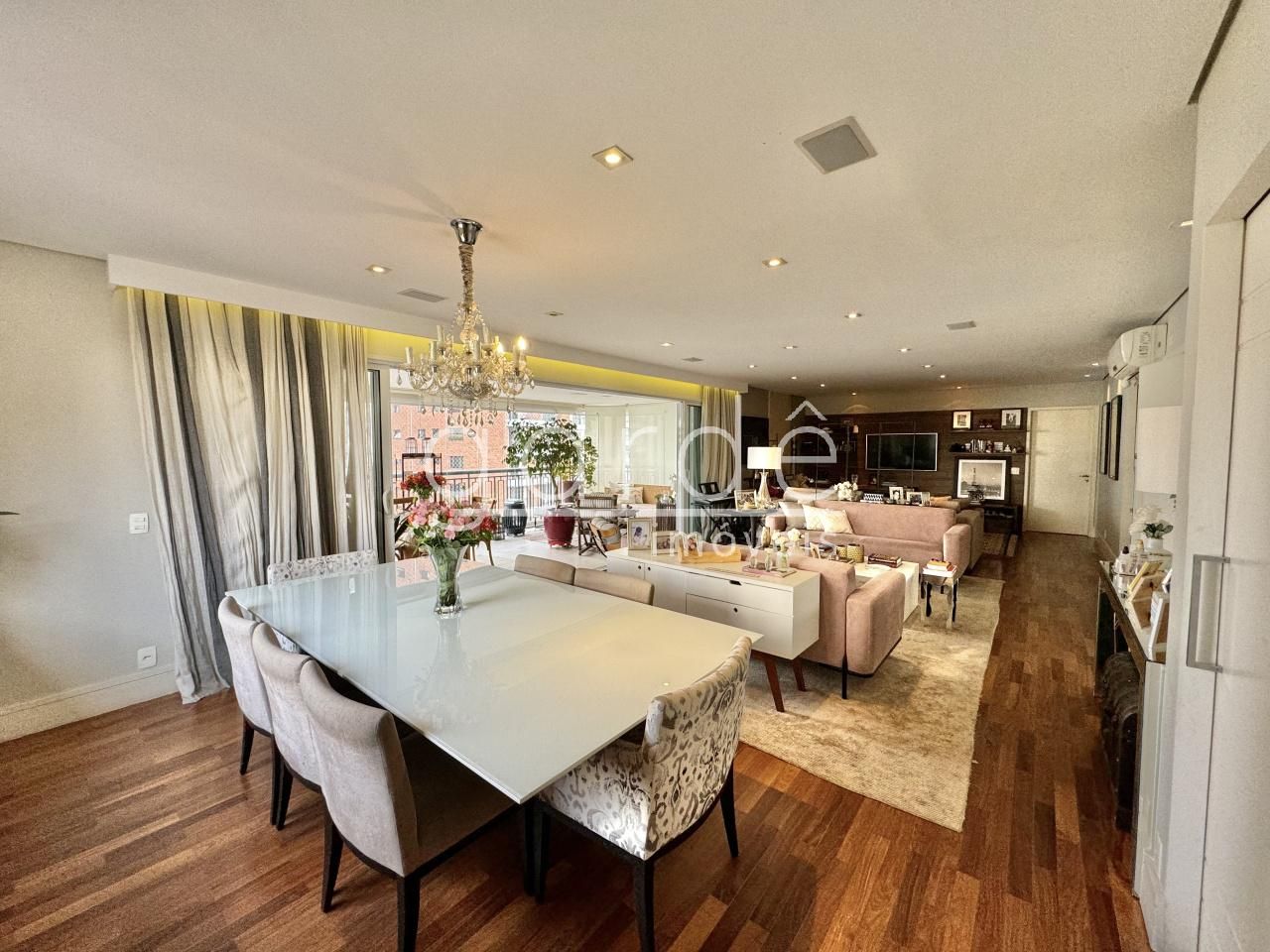 Apartamento com 3 suítes à venda em Vila Nova Conceição, São Paulo, por R$ 7.500.000 Imagem 4