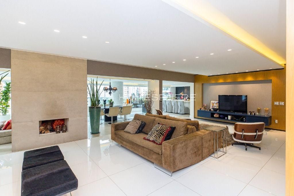 Apartamento com 4 suítes à venda em Moema, São Paulo, por R$ 11.899.000 Imagem 4