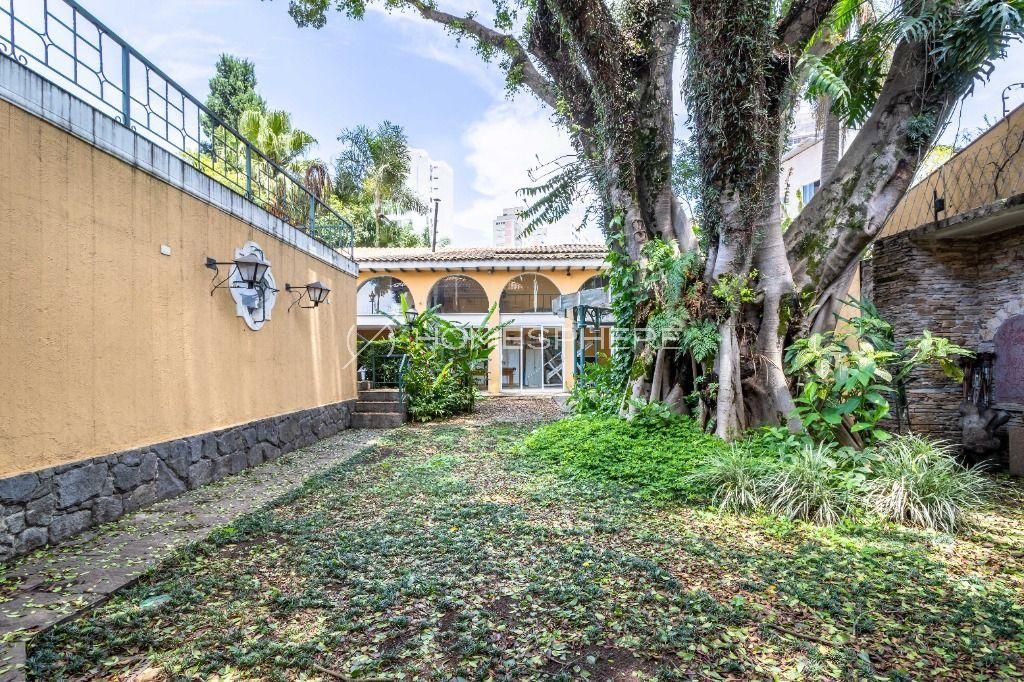 Casa com 3 suítes à venda em Jardim América, São Paulo, por R$ 9.000.000 Imagem 4