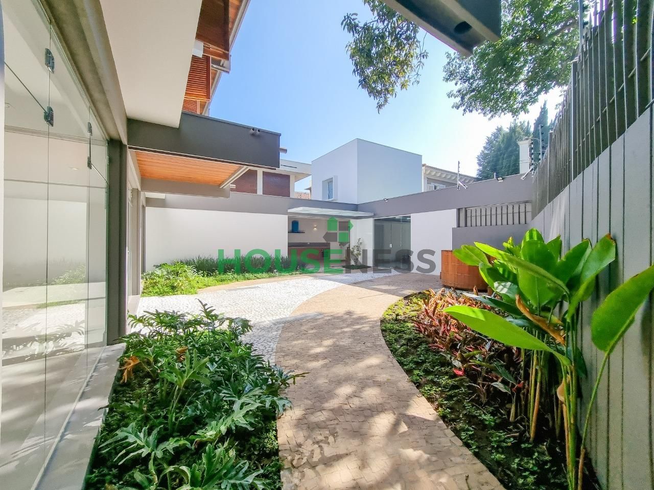Casa com 2 suítes à venda em Jardim Paulista, São Paulo, por R$ 11.800.000 Imagem 4