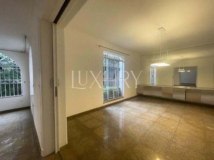 Casa com 2 suítes à venda em Jardim América, São Paulo, por R$ 11.000.000 Imagem 4