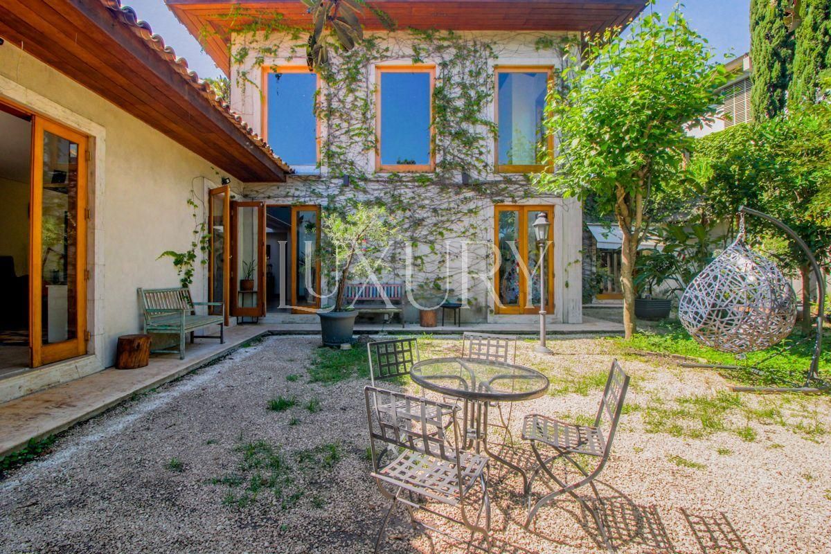 Casa com 3 suítes à venda em Sumaré, São Paulo, por R$ 4.195.000 Imagem 4