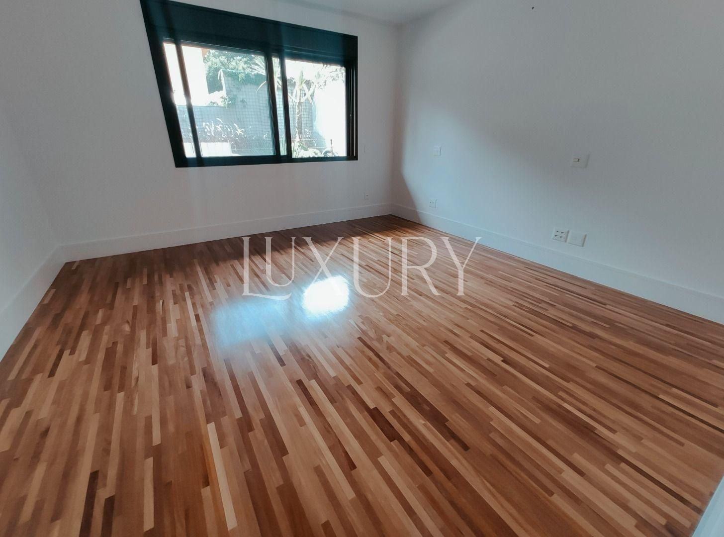 Casa com 4 suítes à venda em Alto de Pinheiros, São Paulo, por R$ 7.850.000 Imagem 8