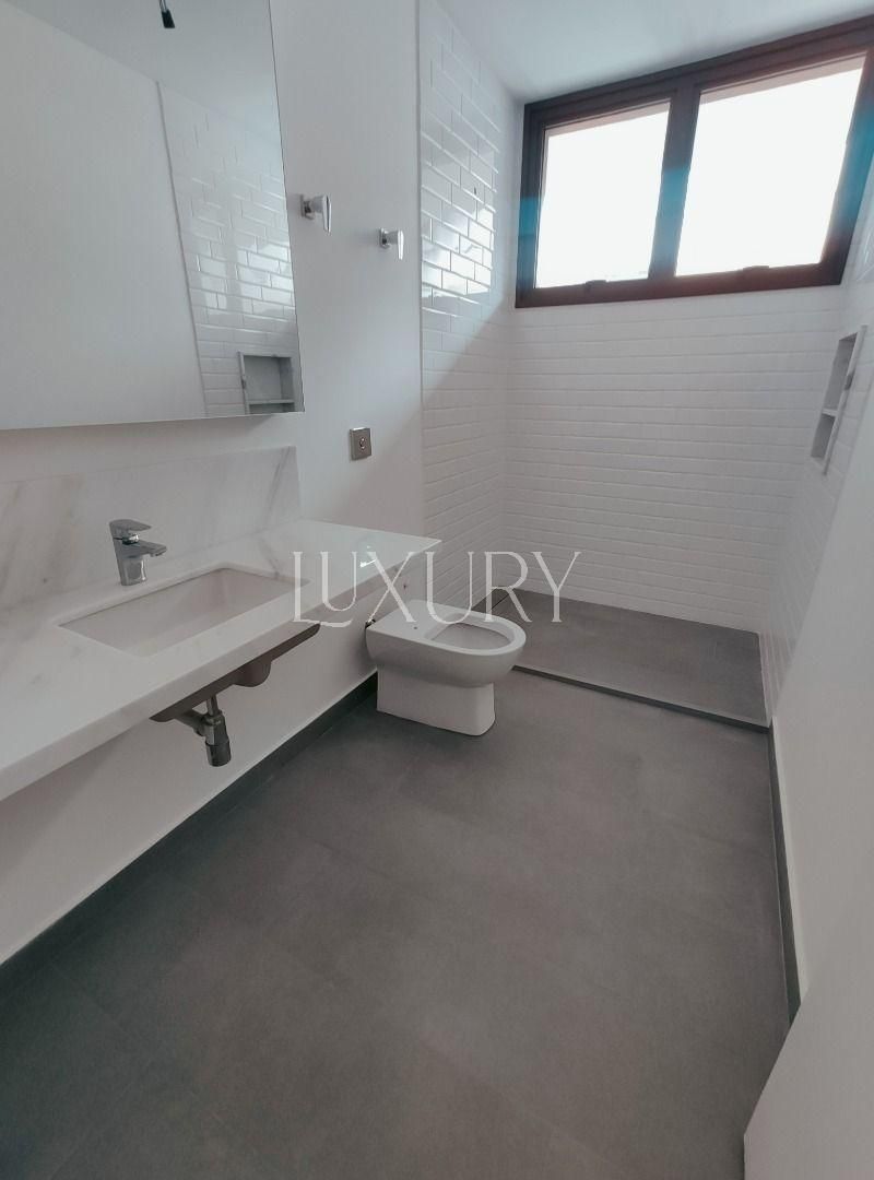Casa com 4 suítes à venda em Alto de Pinheiros, São Paulo, por R$ 7.850.000 Imagem 6