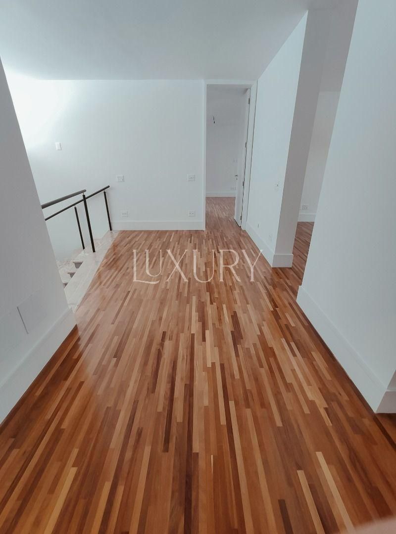Casa com 4 suítes à venda em Alto de Pinheiros, São Paulo, por R$ 7.850.000 Imagem 7
