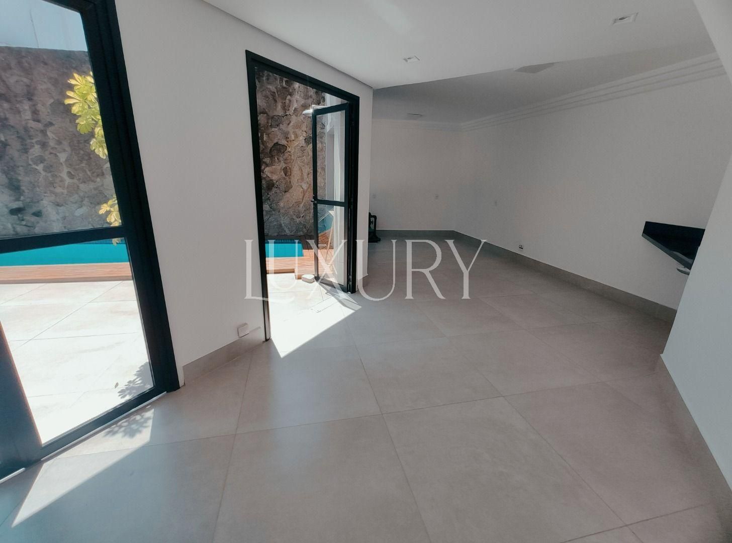 Casa com 2 suítes à venda em Alto De Pinheiros, São Paulo, por R$ 4.390.000 Imagem 5
