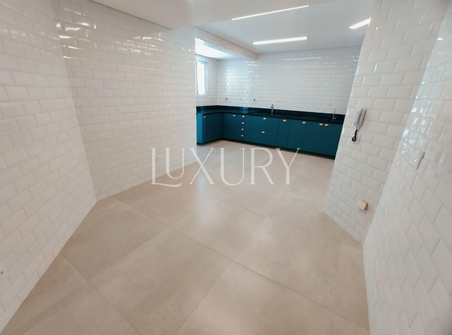 Casa com 2 suítes à venda em Alto De Pinheiros, São Paulo, por R$ 4.390.000 Imagem 8