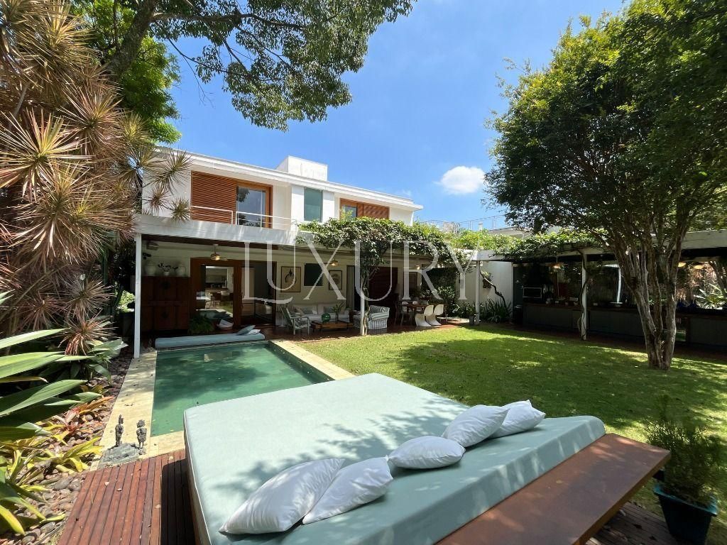 Casa com 4 suítes à venda em Alto de Pinheiros, São Paulo, por R$ 8.960.000 Imagem 5