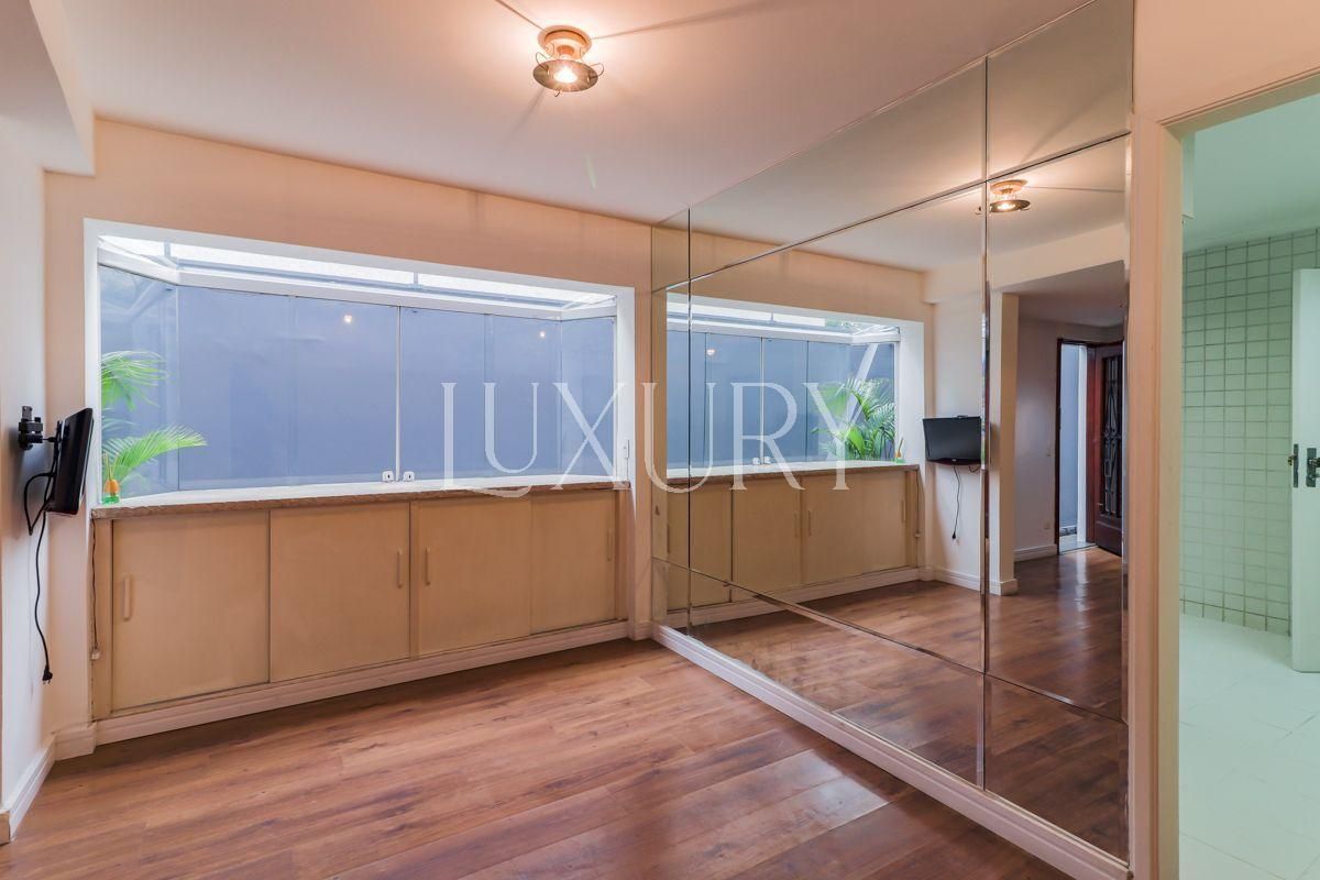 Casa com 4 suítes à venda em Vila Nova Conceição, São Paulo, por R$ 3.200.000 Imagem 6