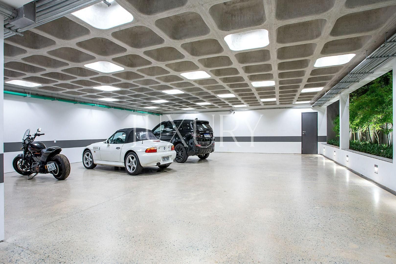 Casa com 4 suítes à venda em Alto de Pinheiros, São Paulo, por R$ 26.600.000 Imagem 4
