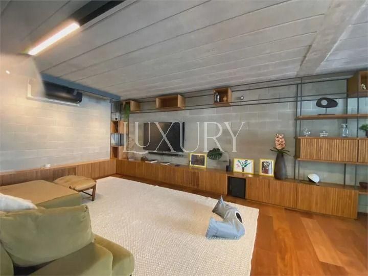 Casa com 3 suítes à venda em Alto da Lapa, São Paulo, por R$ 6.000.000 Imagem 8