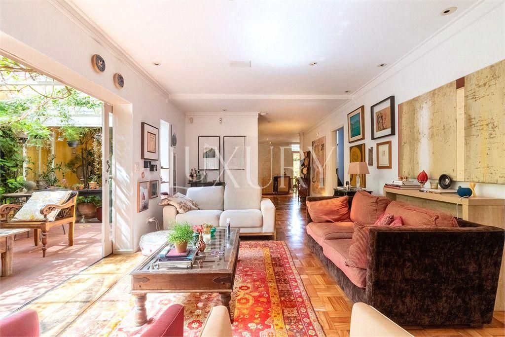 Casa com 3 suítes à venda em Alto de Pinheiros, São Paulo, por R$ 5.300.000 Imagem 5