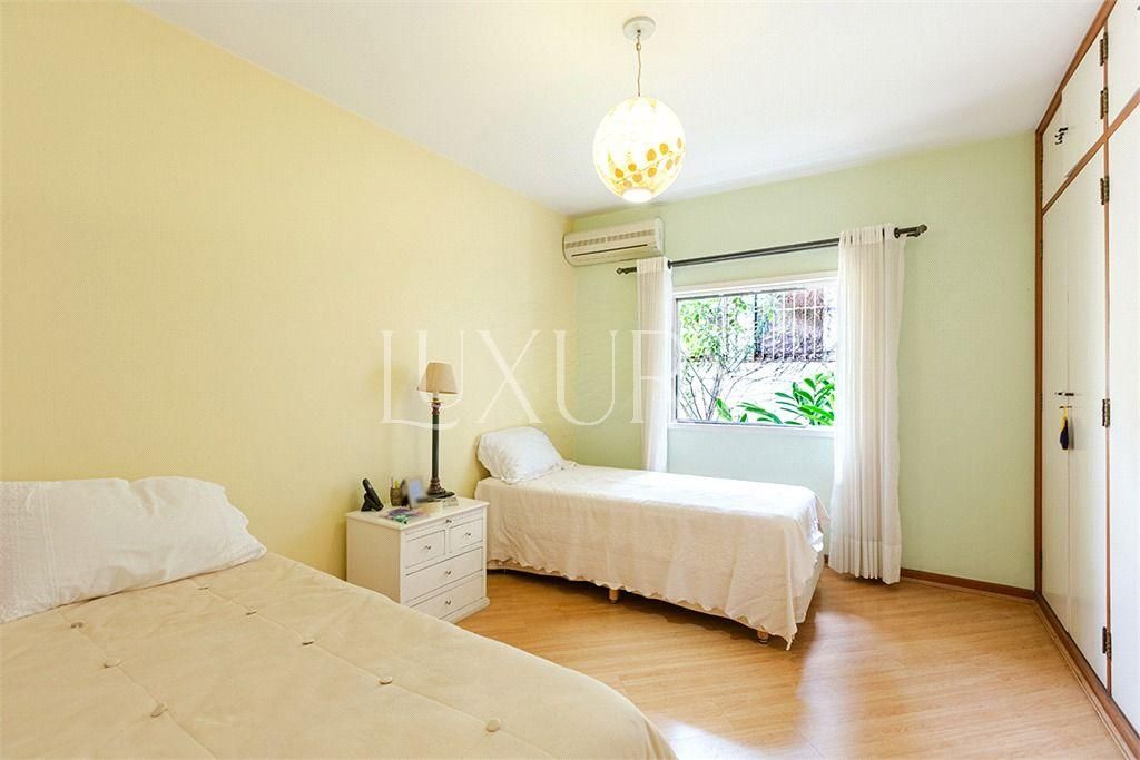 Casa com 2 suítes à venda em Alto de Pinheiros, São Paulo, por R$ 3.800.000 Imagem 5