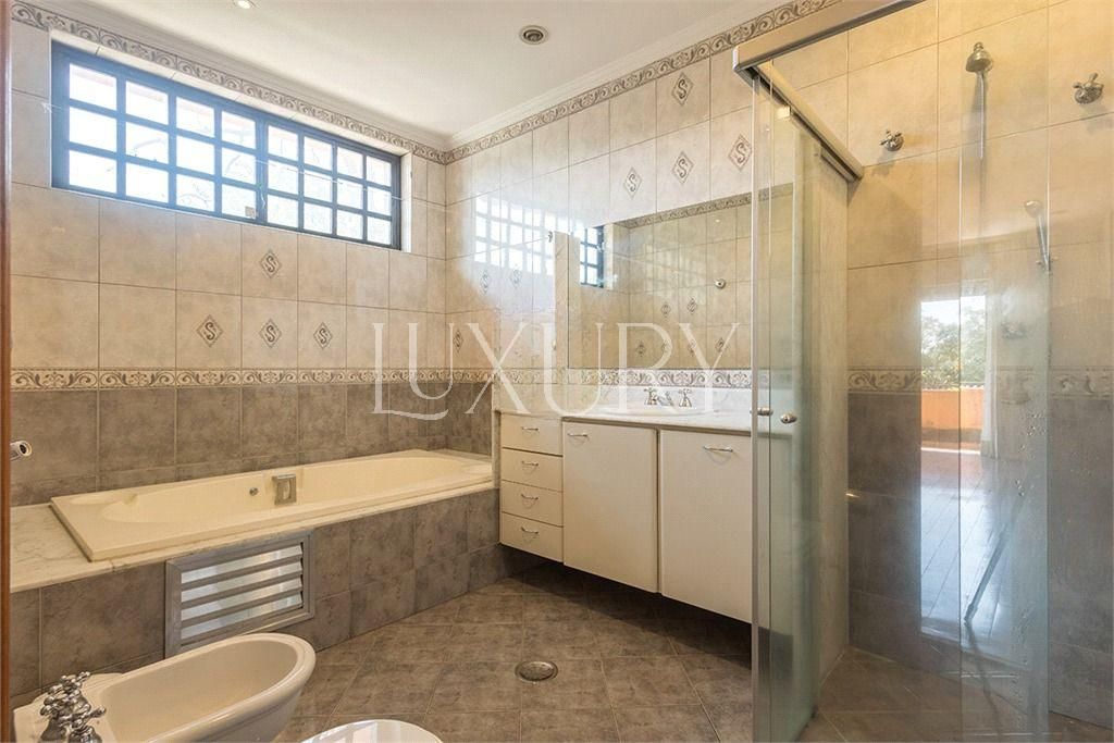 Casa com 4 suítes à venda em Vila Madalena, São Paulo, por R$ 7.500.000 Imagem 5