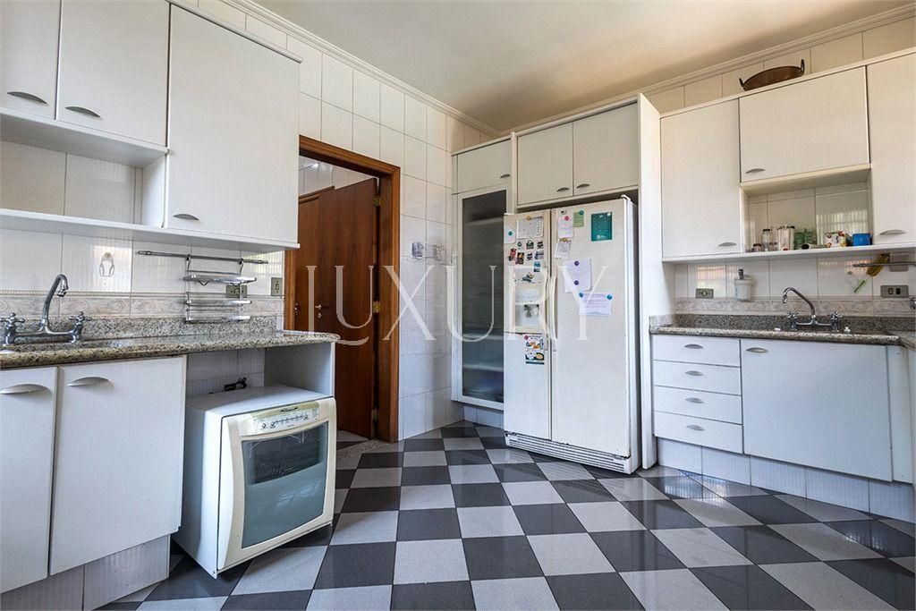 Casa com 4 suítes à venda em Vila Madalena, São Paulo, por R$ 7.500.000 Imagem 7