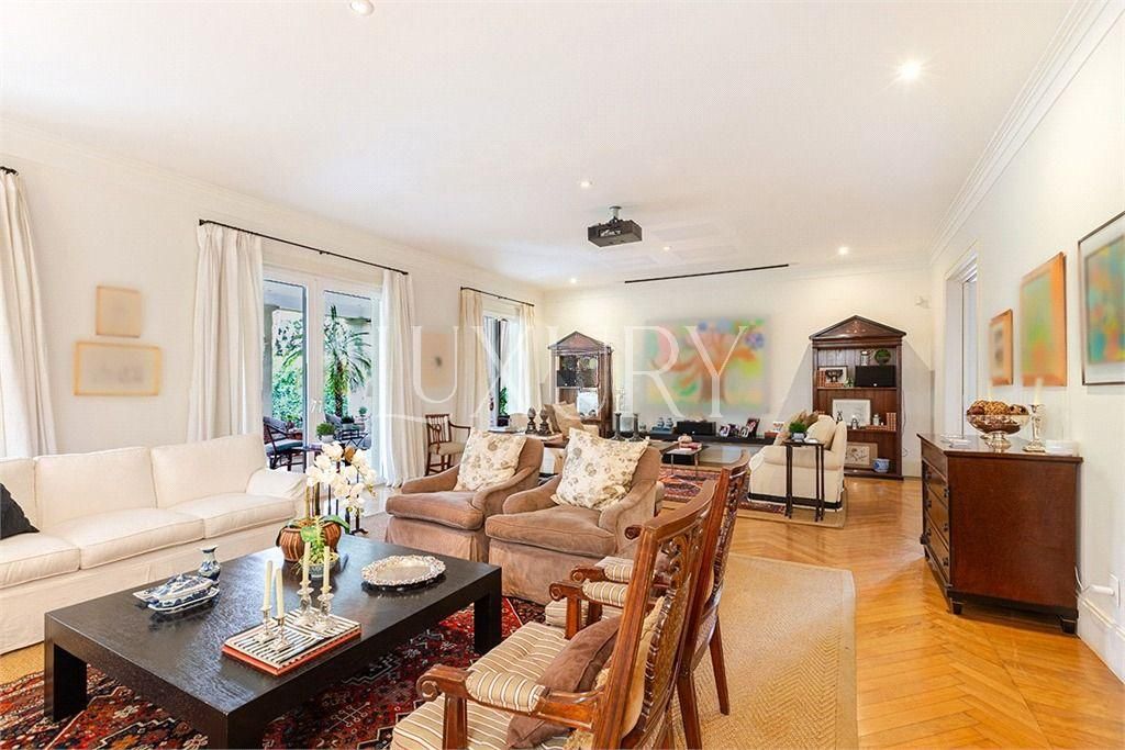 Casa com 4 suítes à venda em Alto de Pinheiros, São Paulo, por R$ 10.300.000 Imagem 5