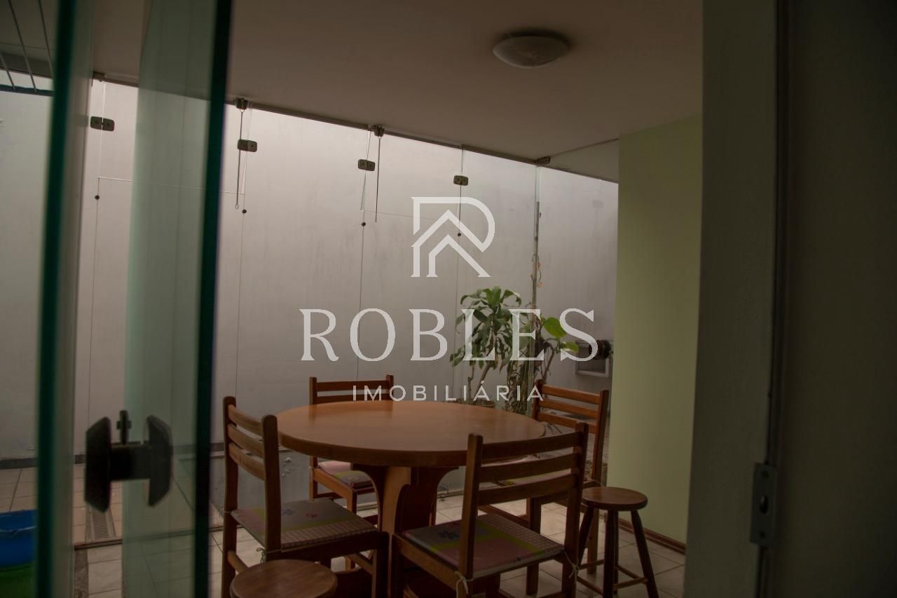 Casa com 1 suítes à venda em Indianópolis, São Paulo, por R$ 2.499.000 Imagem 4