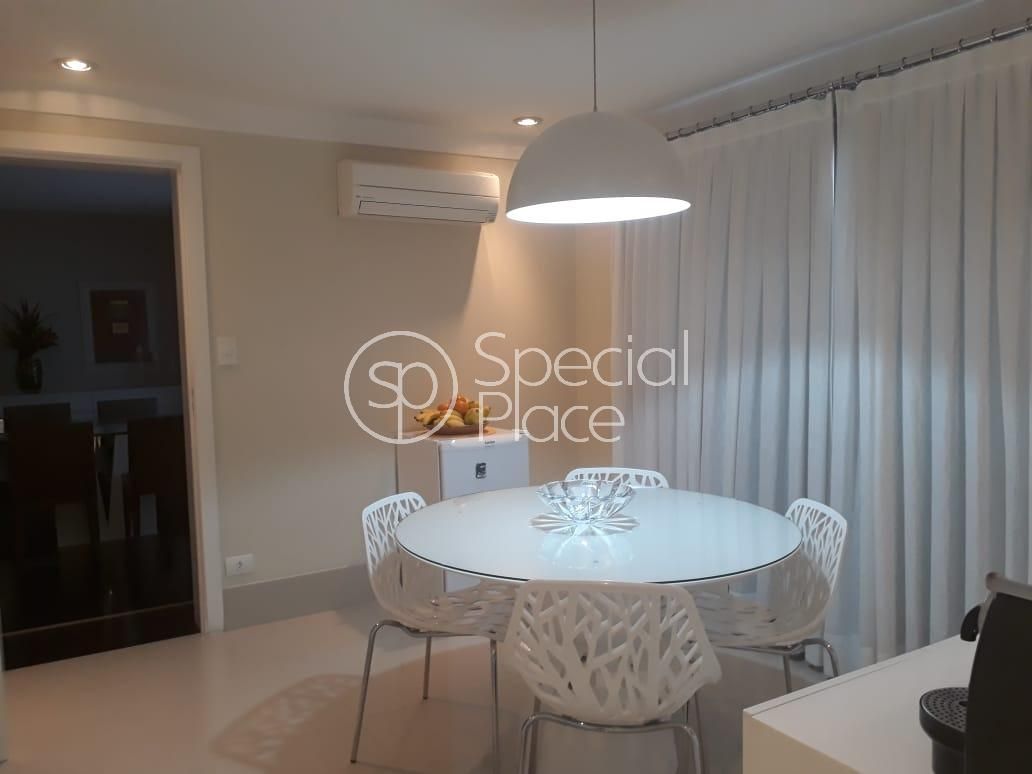 Apartamento com 3 suítes à venda em Moema, São Paulo, por R$ 3.200.000 Imagem 5
