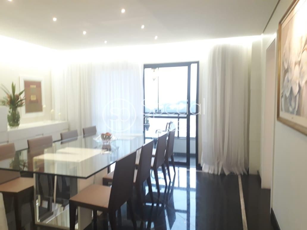 Apartamento com 3 suítes à venda em Moema, São Paulo, por R$ 3.200.000 Imagem 8