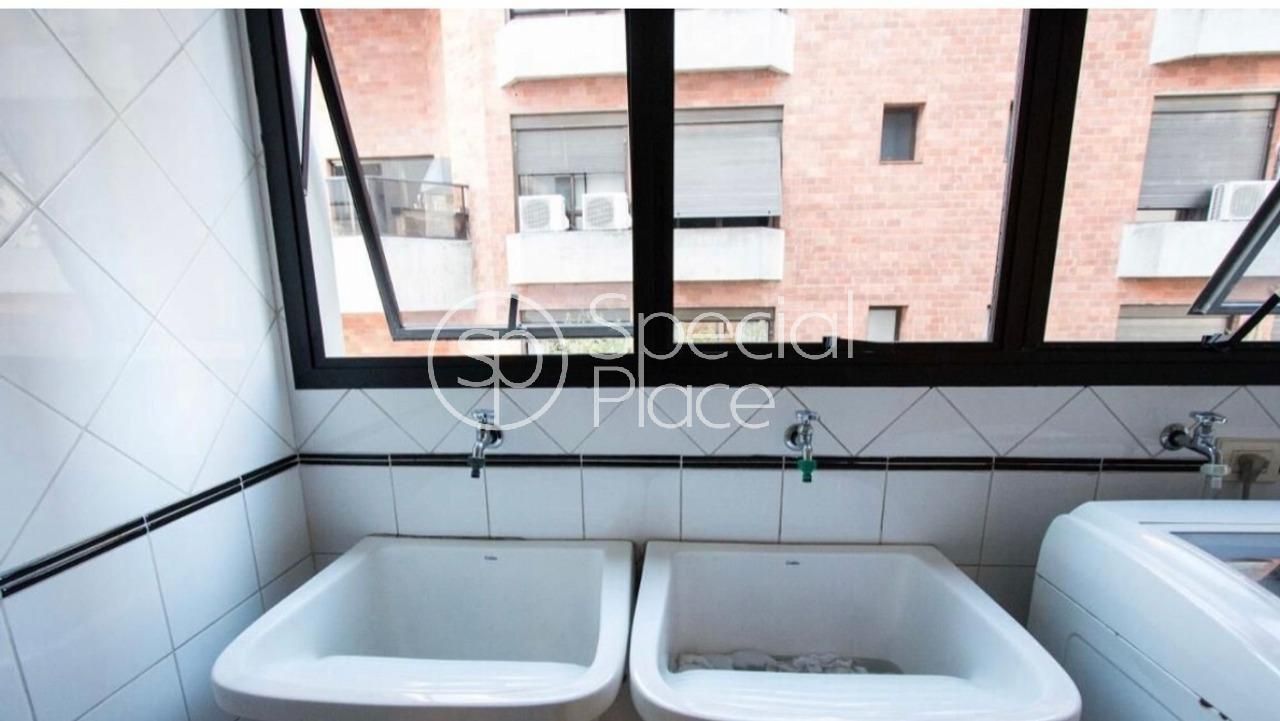 Apartamento com 2 suítes à venda em Real Parque, São Paulo, por R$ 1.436.000 Imagem 4