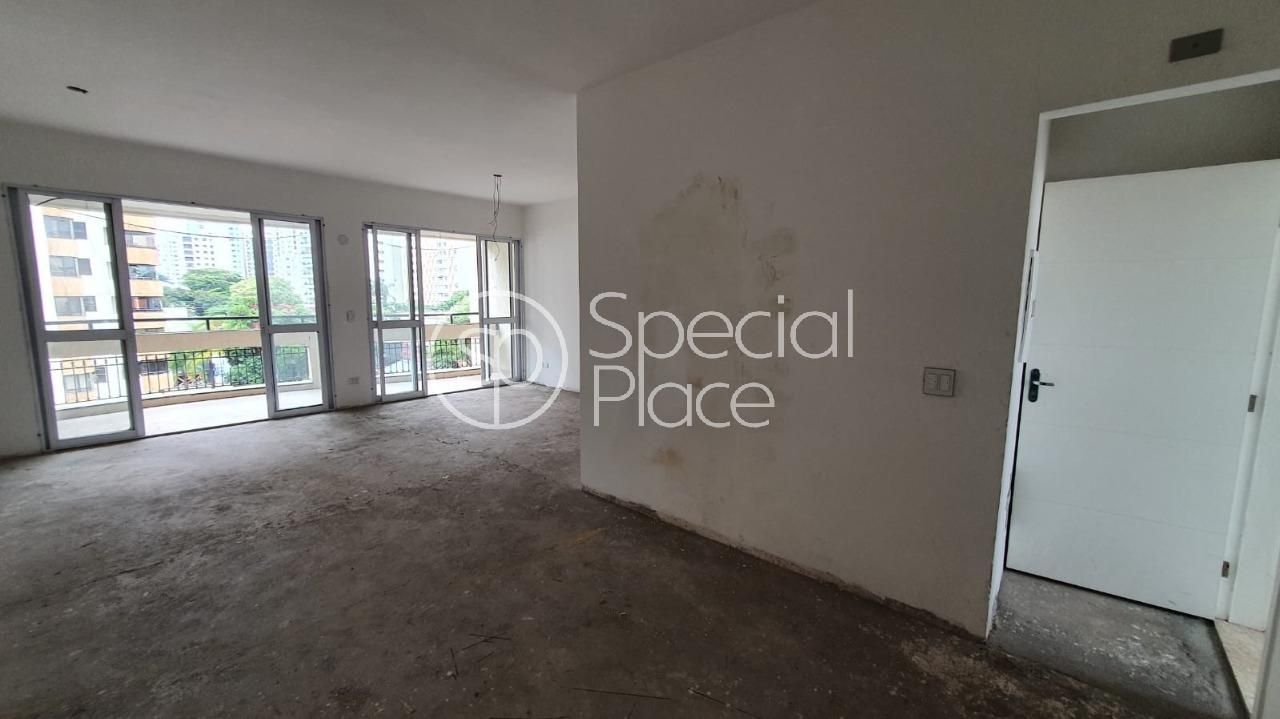 Apartamento com 2 suítes à venda em Moema, São Paulo, por R$ 2.000.000 Imagem 7