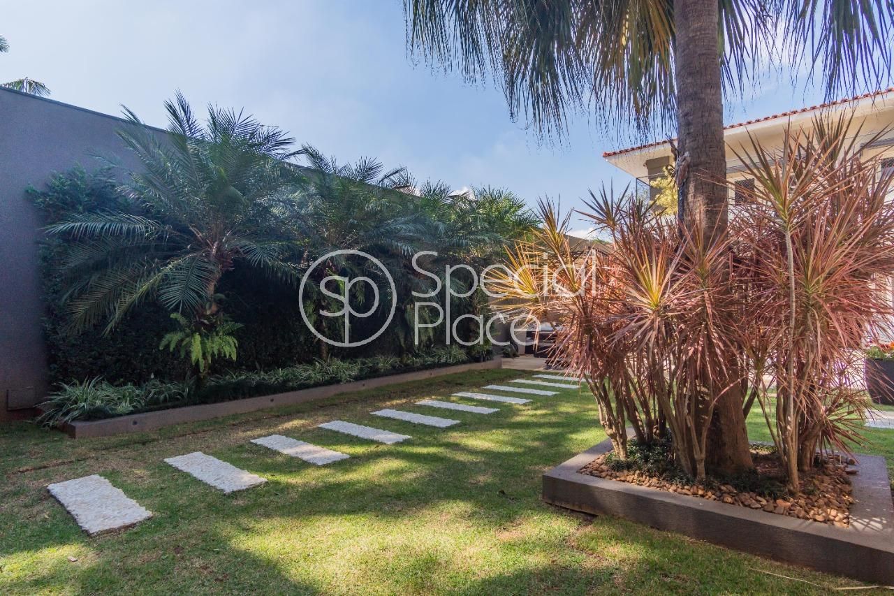 Casa com 4 suítes à venda em Pacaembu, São Paulo, por R$ 8.800.000 Imagem 7