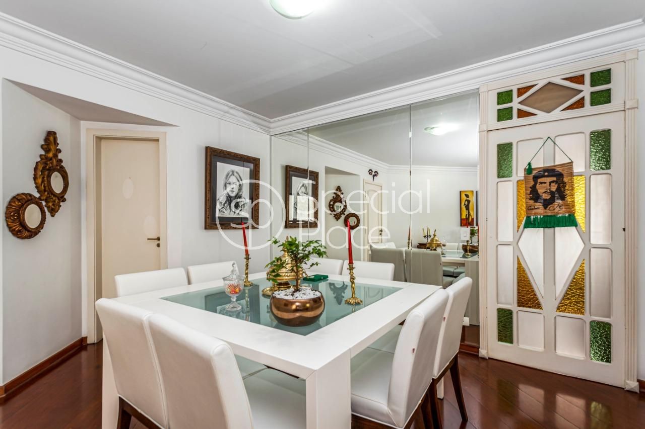 Apartamento com 3 suítes à venda em Campo Belo, São Paulo, por R$ 2.200.000 Imagem 4