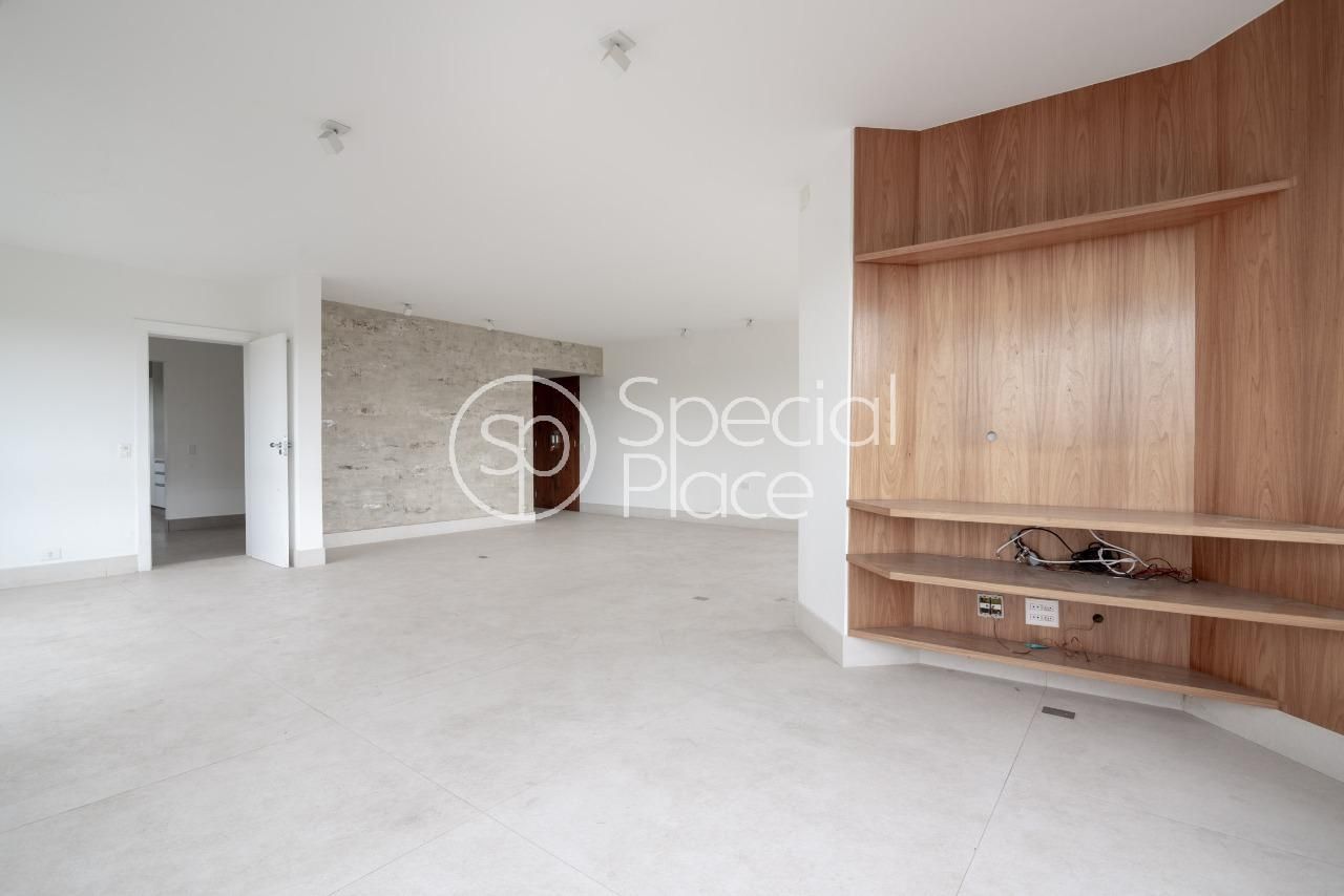 Apartamento com 2 suítes à venda em Vila Nova Conceição, São Paulo, por R$ 7.200.000 Imagem 5