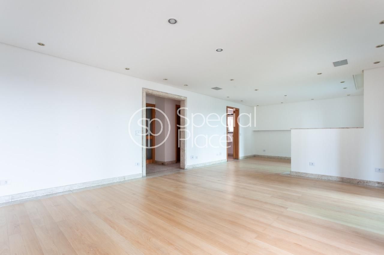 Apartamento com 2 suítes à venda em Higienópolis, São Paulo, por R$ 3.600.000 Imagem 4