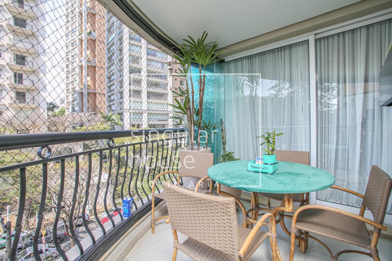 Apartamento com 4 suítes à venda em Moema, São Paulo, por R$ 10.300.000 Imagem 8
