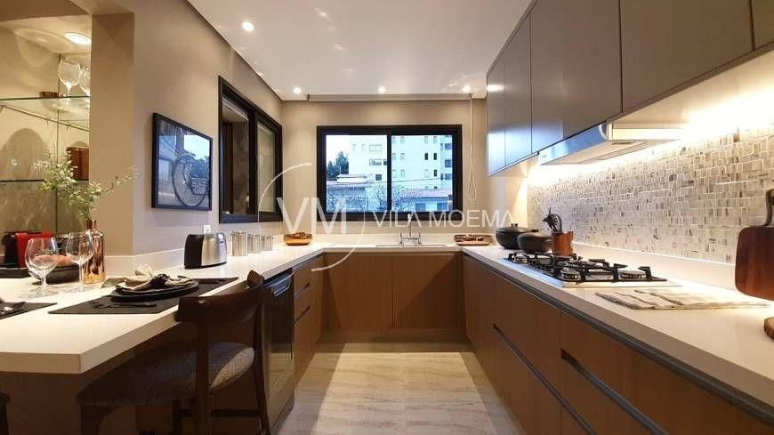 Apartamento com 3 suítes à venda em Moema, São Paulo, por R$ 4.300.000 Imagem 4
