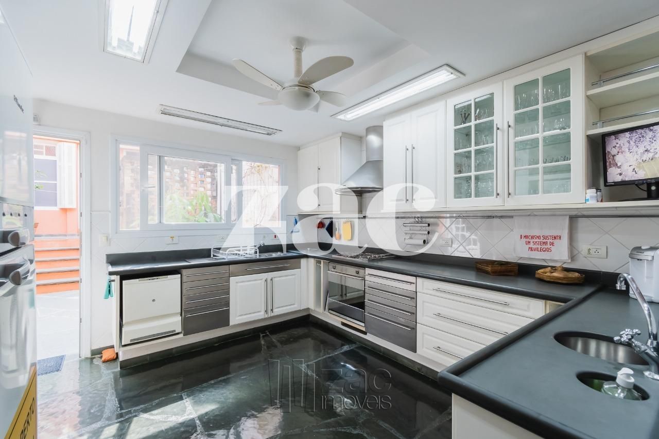 Casa com 3 suítes à venda em Vila Madalena, São Paulo, por R$ 3.500.000 Imagem 8