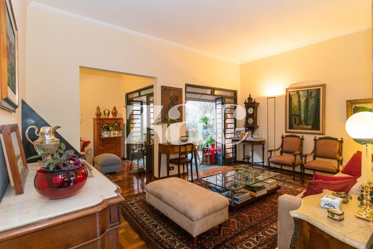 Casa com 1 suítes à venda em Jardim Europa, São Paulo, por R$ 3.500.000 Imagem 4