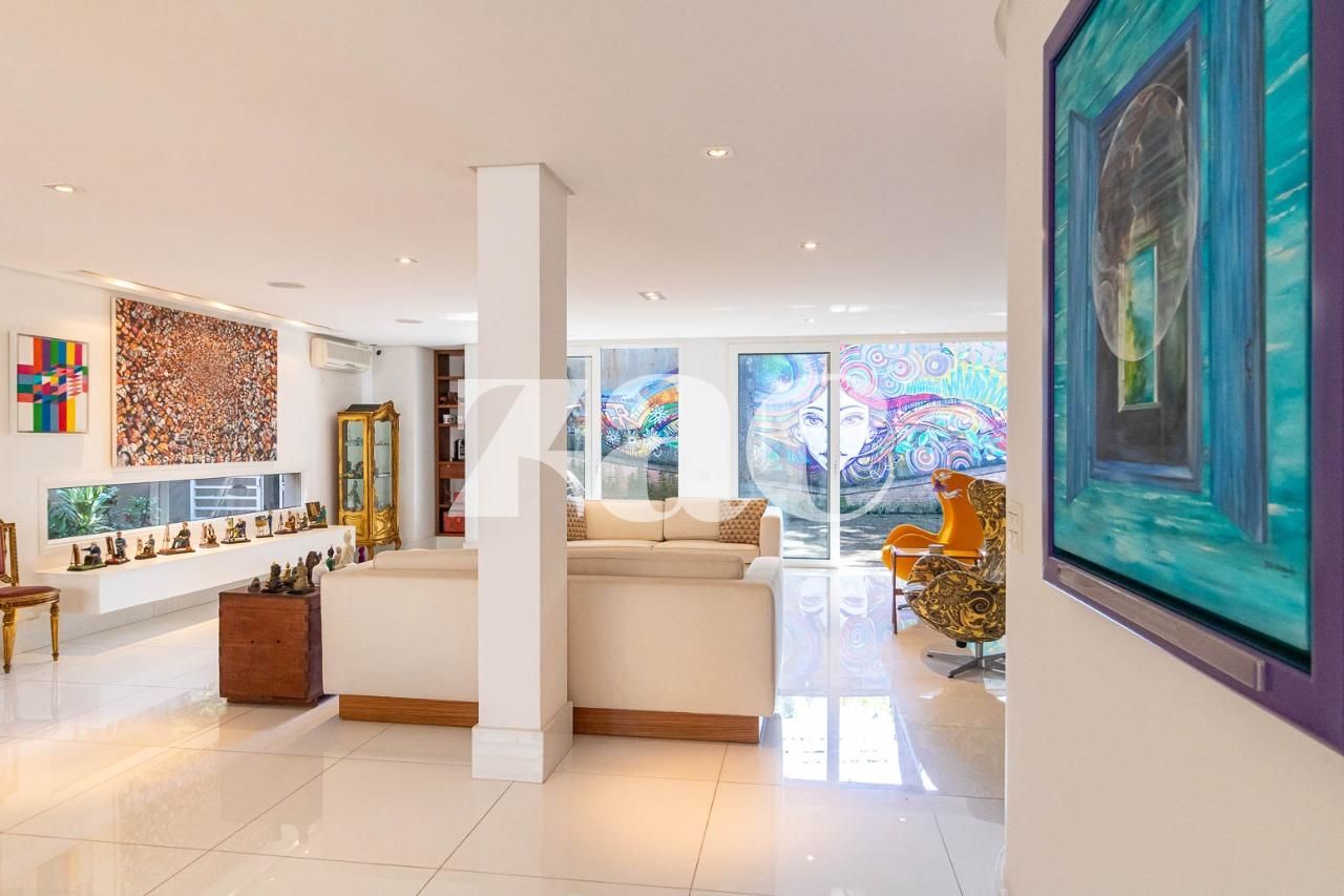 Casa com 5 suítes à venda em Alto De Pinheiros, São Paulo, por R$ 5.950.000 Imagem 6