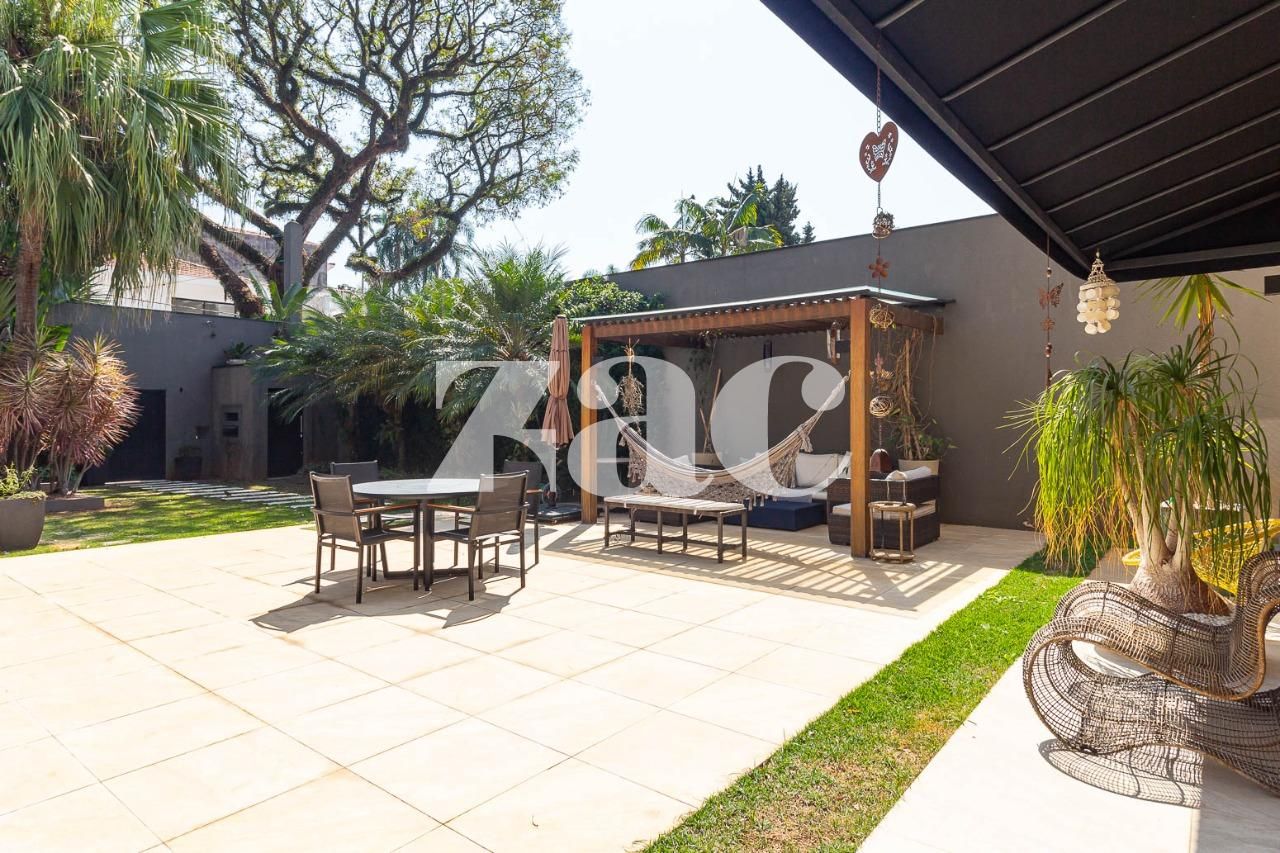 Casa com 5 suítes à venda em Pacaembu, São Paulo, por R$ 5.900.000 Imagem 5