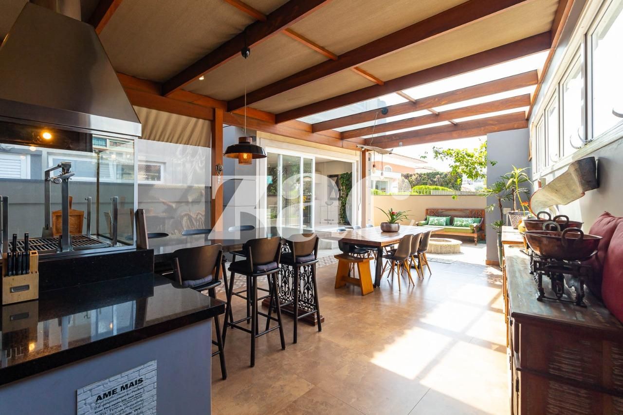 Casa com 5 suítes à venda em Pacaembu, São Paulo, por R$ 5.900.000 Imagem 8