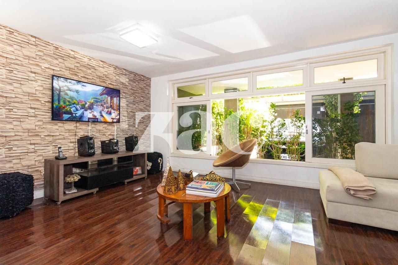 Casa com 1 suítes à venda em Jardim Paulista, São Paulo, por R$ 4.500.000 Imagem 4