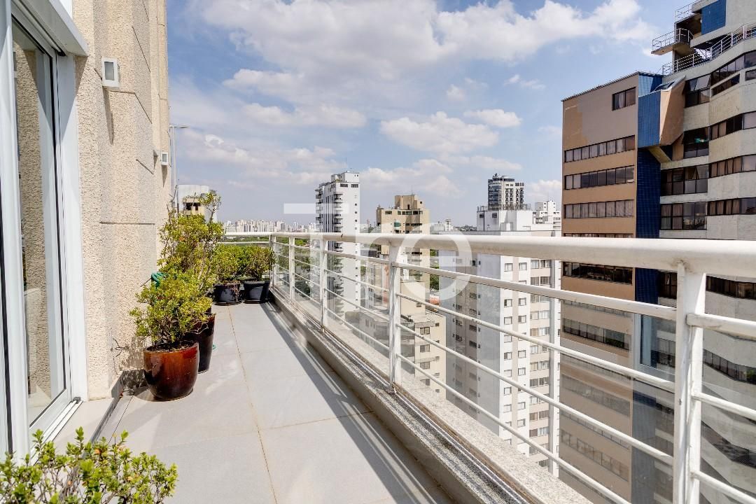 Apartamento com 3 suítes à venda em Moema, São Paulo, por R$ 7.600.000 Imagem 8