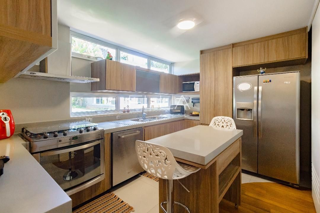 Casa com 5 suítes à venda em Alto de Pinheiros, São Paulo, por R$ 10.000.000 Imagem 8