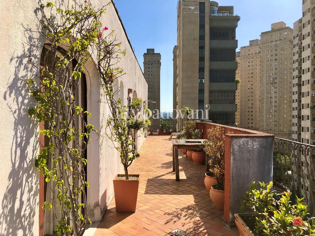 Cobertura com 4 suítes à venda em Alto de Pinheiros, São Paulo, por R$ 9.300.000 Imagem 4