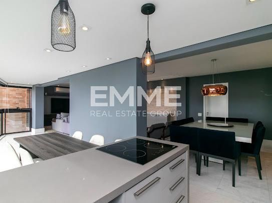 Apartamento com 3 suítes à venda em Panamby, São Paulo, por R$ 2.700.000 Imagem 8