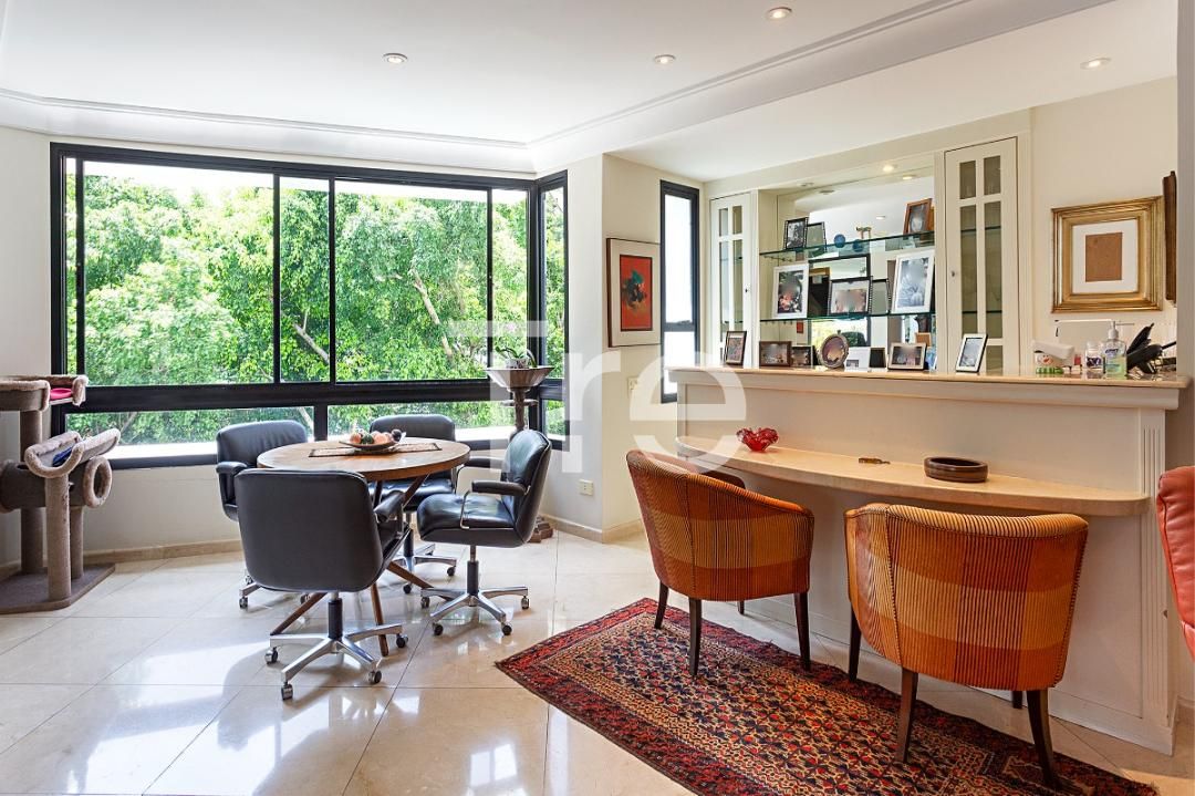 Apartamento com 4 suítes à venda em Real Parque, São Paulo, por R$ 2.700.000 Imagem 5