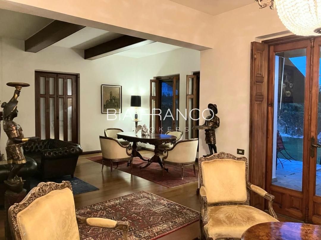 Casa com 2 suítes à venda em Cidade Jardim, São Paulo, por R$ 4.000.000 Imagem 5