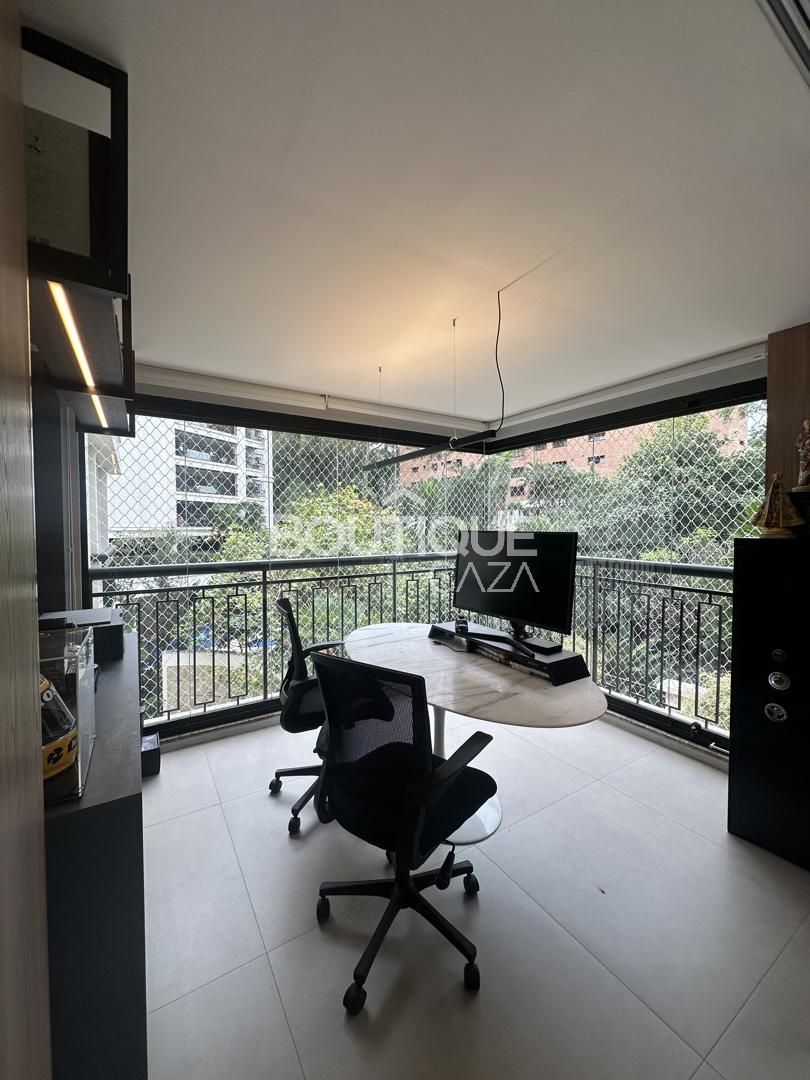 Apartamento com 4 suítes à venda em Panamby, São Paulo, por R$ 3.950.000 Imagem 5